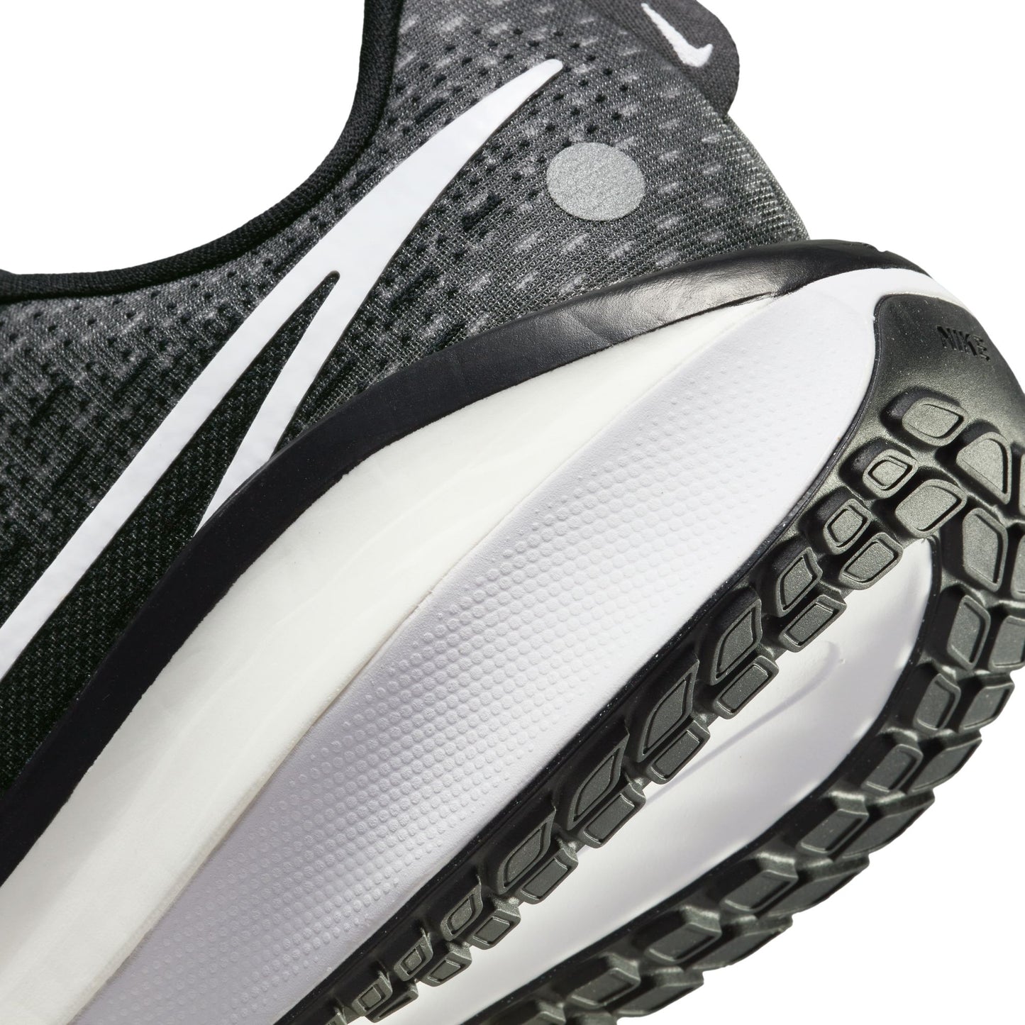 Nike Vomero 17 Men's Running Shoes - Black/White