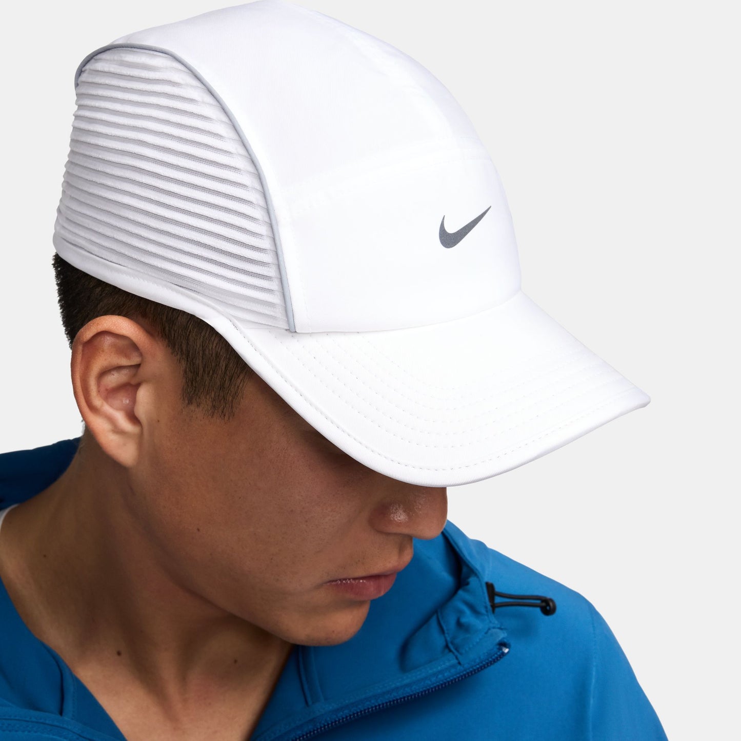 Nike Dri-FIT AVD FLY Unstructured AeroBill AeroAdapt Cap - White/Anthracite/Black