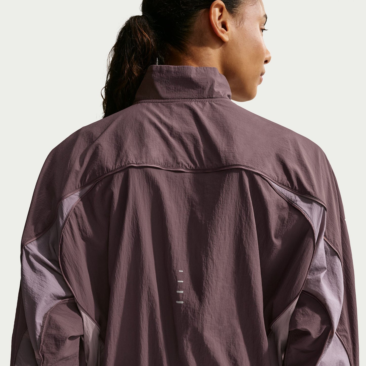 Nike Swift Women's Repel UV-Protection Running Jacket - Tattoo/Light Violet Ore/Burgundy Crush