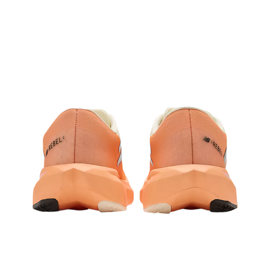 New Balance FuelCell FuelCell Rebel v4 - Hot Mango/Angora and Black