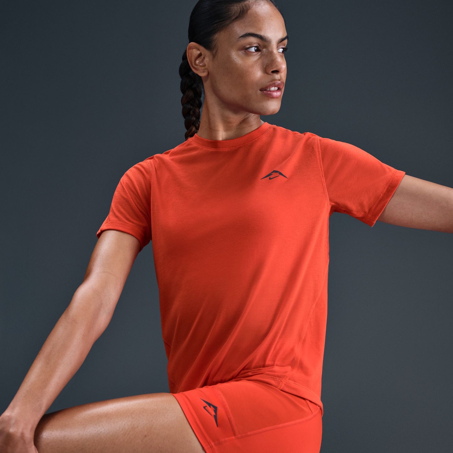 Nike Dri-FIT Women's Trail Running T-Shirt - Picante Red/Black