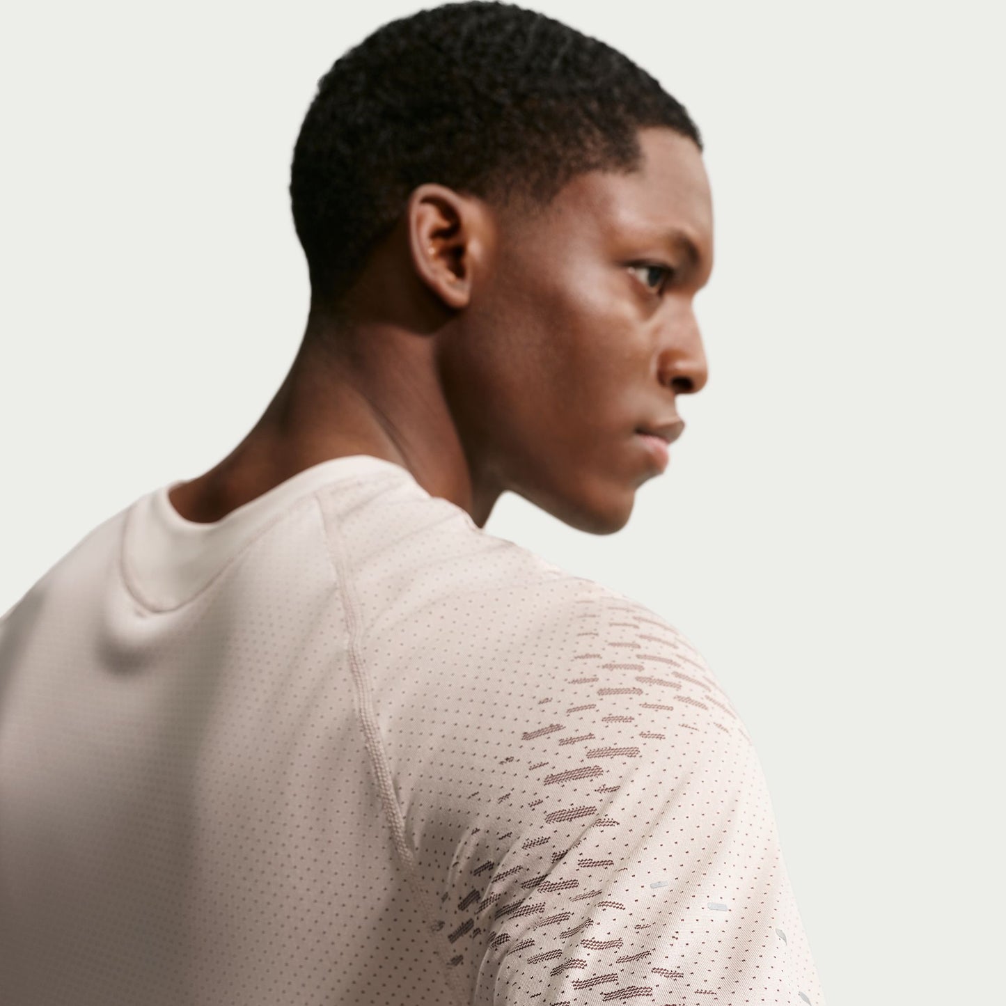 Nike Stride Men's Dri-FIT ADV Short-Sleeve Running Top - Cream II/Mink Brown